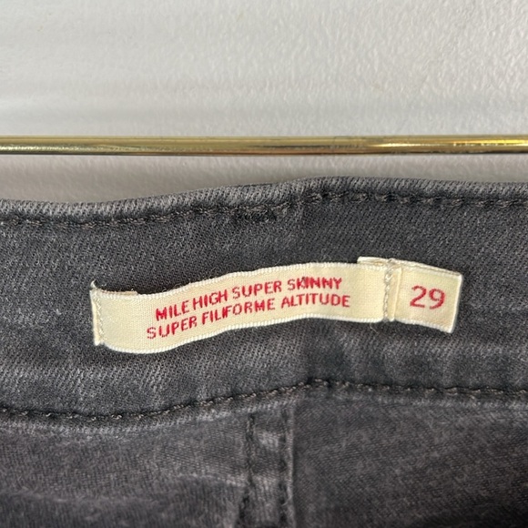Levi's Black Skinny Jeans for Women - Picture 8 of 13